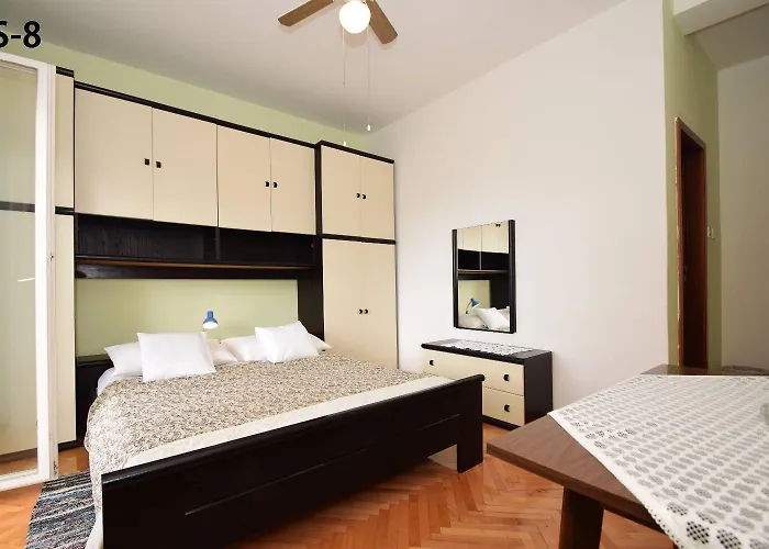 Apartamento And Mirja