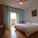 And Mirja * Starigrad Paklenica