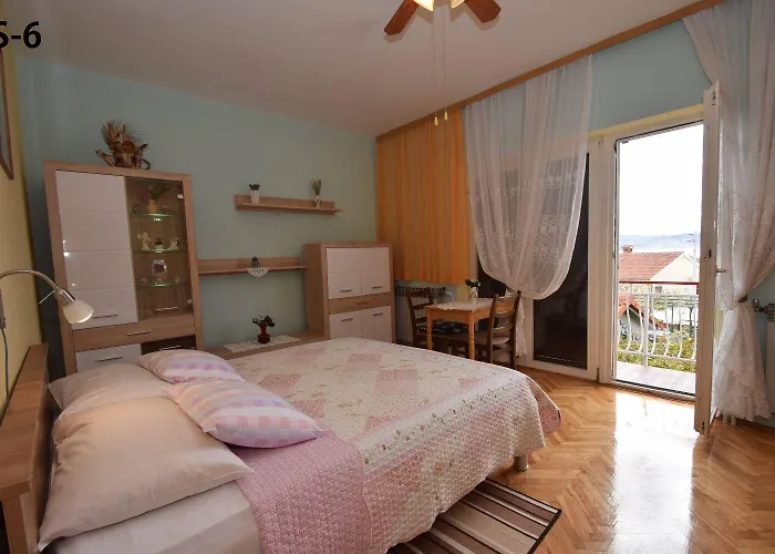 And Mirja Apartment *
